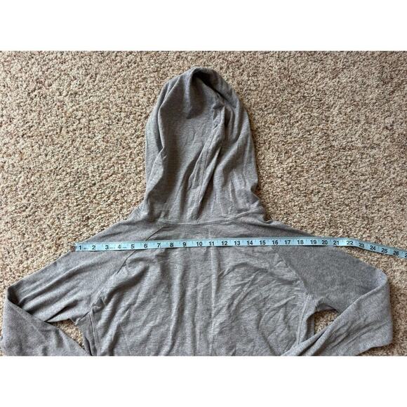 Nike Long Sleeve sleeve, hooded shirt, 16/18; Gray, lightweight, Cotton blend - Picture 5 of 10